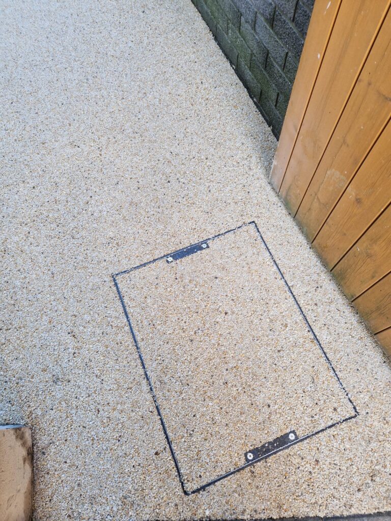 Resin manhole covers