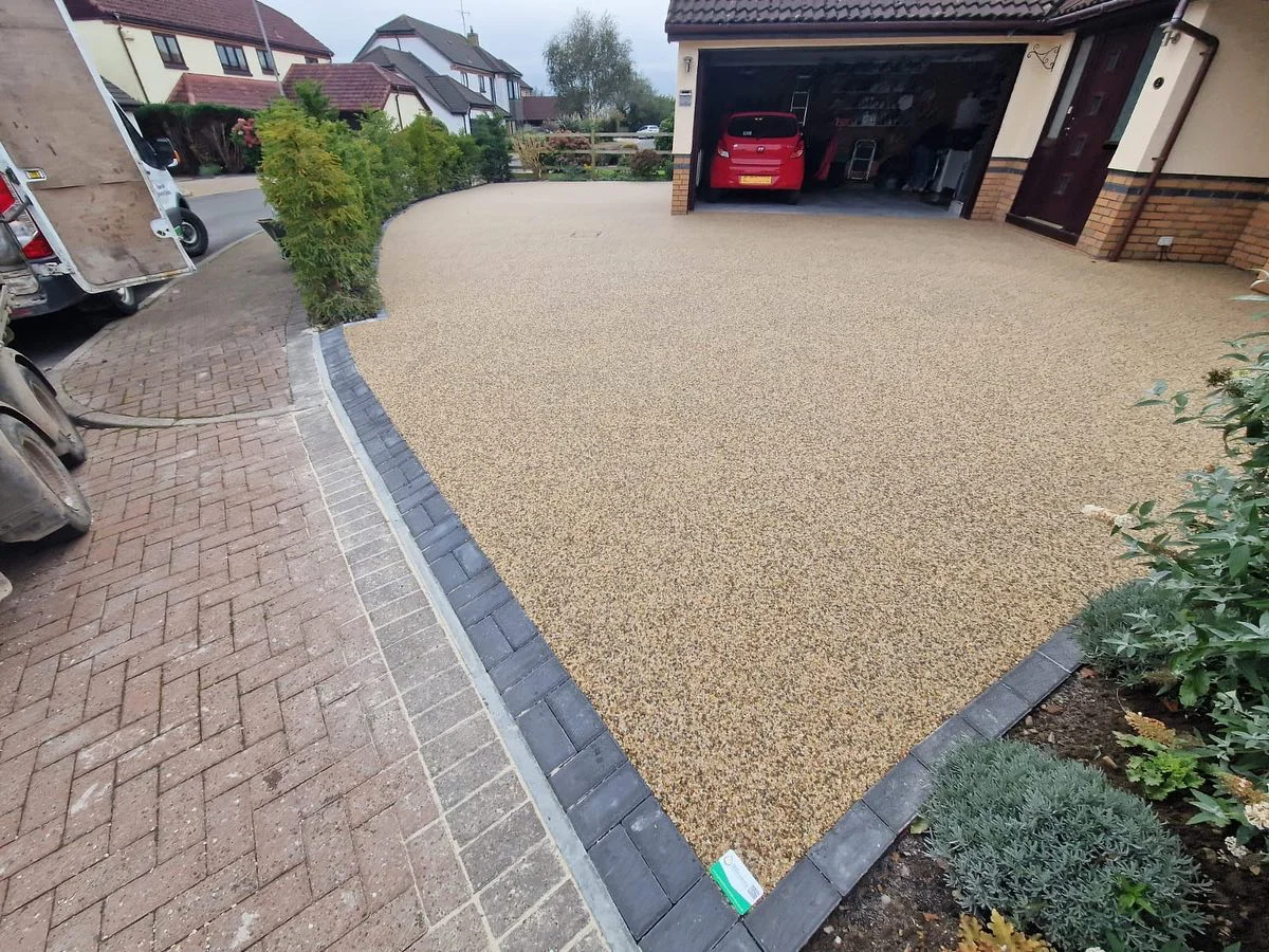 NEWPORT RESIN DRIVEWAY"