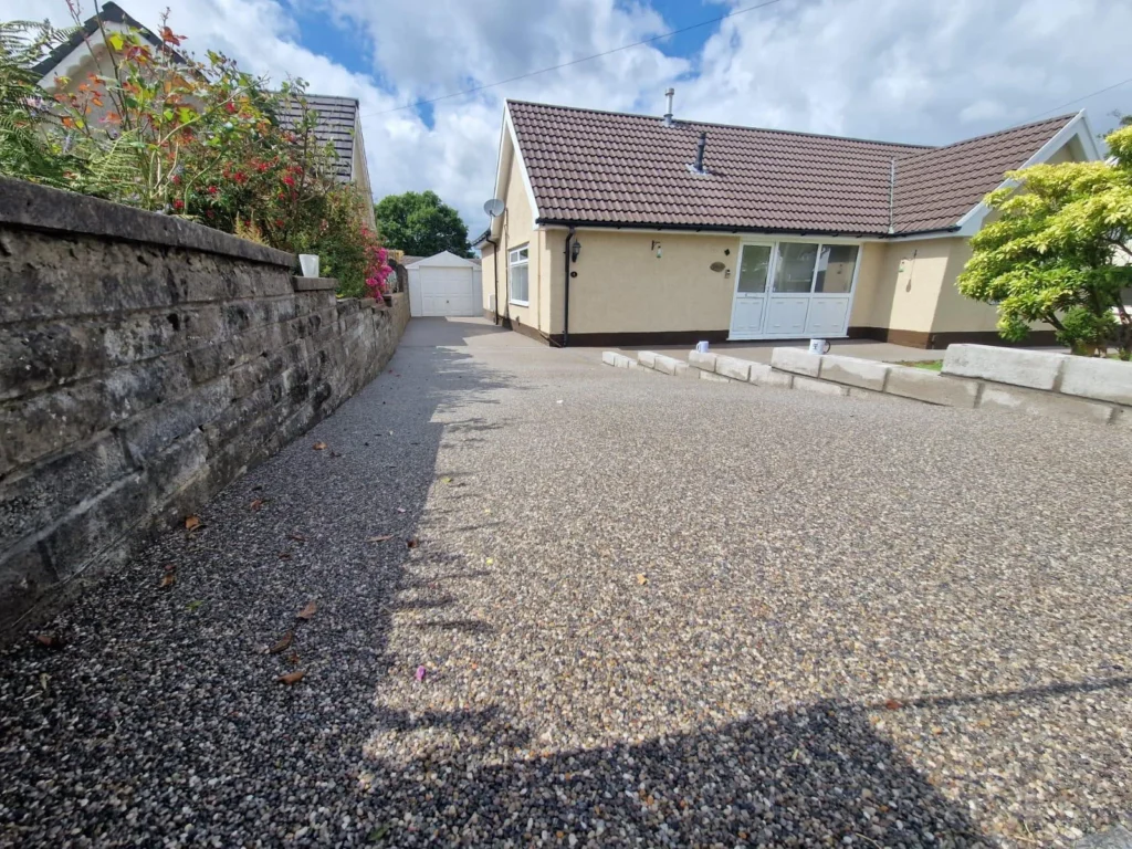 Windsor Grey Resin Drive